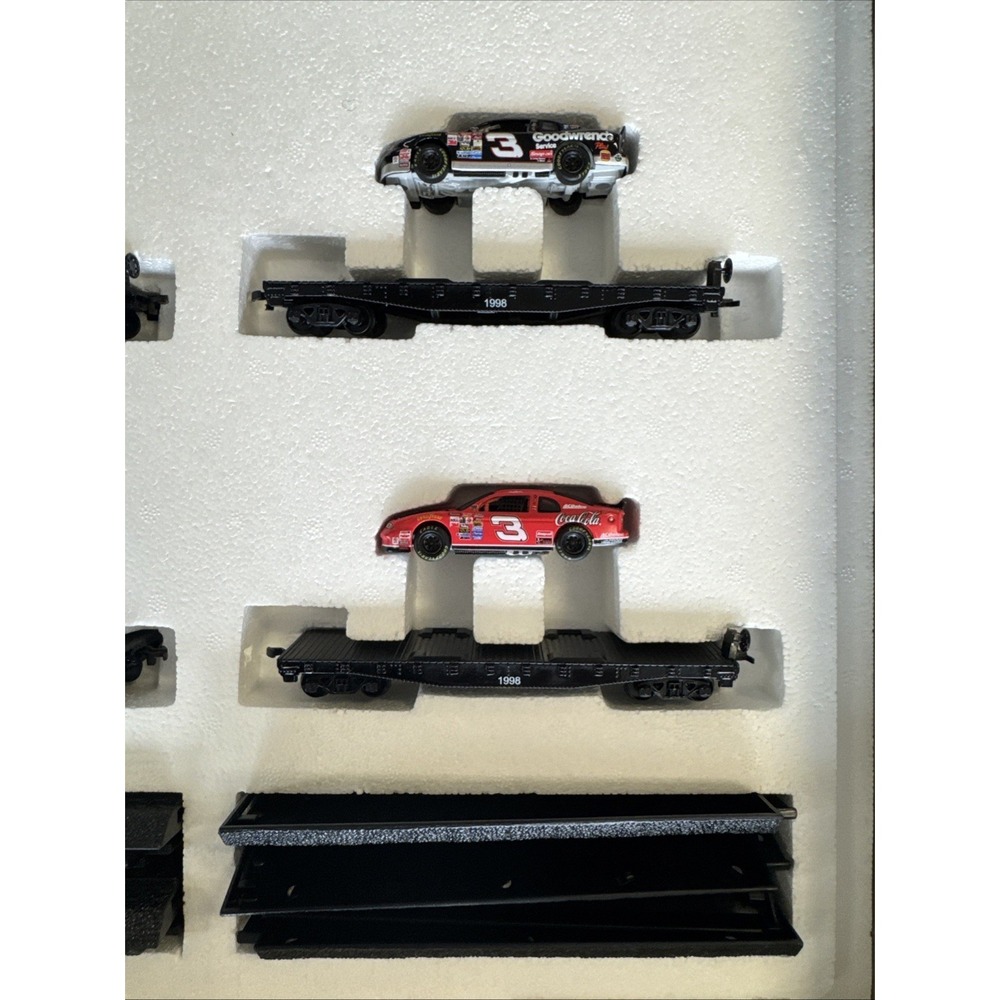 Revell Collection Dale Earnhardt 20 Piece Train Set HO Scale 1/64 Diecast 2002 - Picture 12 of 16